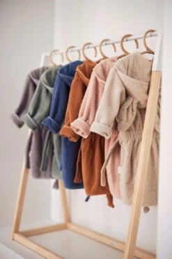 Jollein Pale Pink 1-2jr Badjas 060-808-00090 -Jollein Verkoop Sfeerfoto Badjas Jollein 2