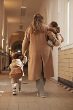 Jollein Boucle Biscuit Rugtasje 057-591-66067 -Jollein Verkoop jollein boucle rugtasje 1 1