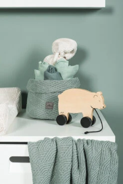 Jollein River Knit Ash Green 100x150 Cm Ledikantdeken 516-522-65285 -Jollein Verkoop jollein river knit ash green 100x150 cm ledikantdeken 516 522 65285 2 1